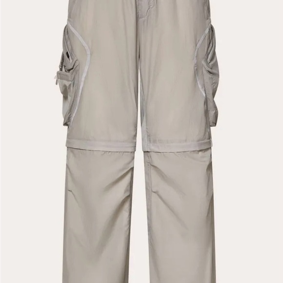 Oakley Grey Cargo Pants - Picture 1 of 4